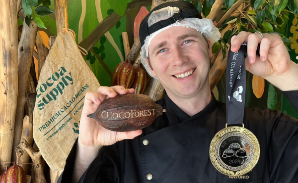 CHOCOFORESTチョコレート職人アントニオ・ポーラックさん