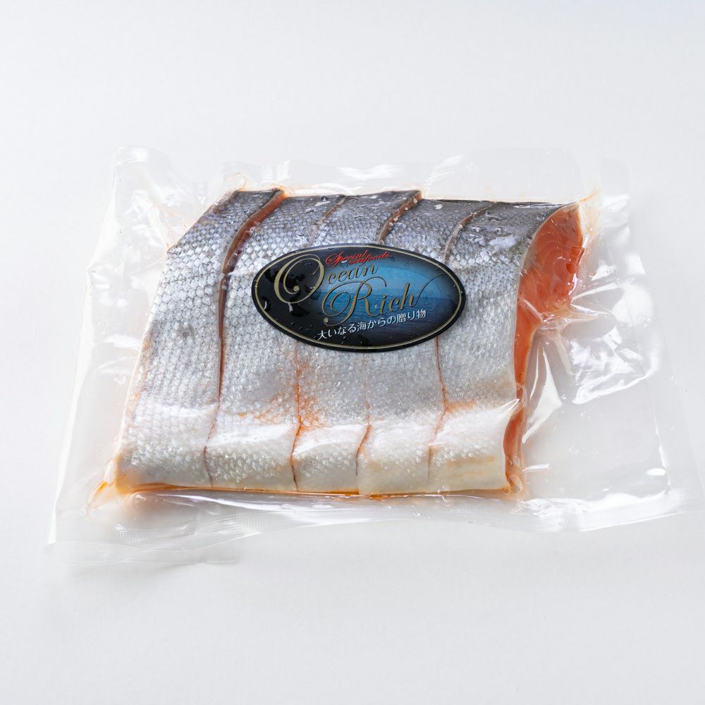 スモークサーモンと汐紅鮭（ギフトBOX）