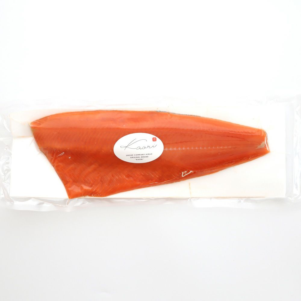 スモークサーモンフィレ（紅鮭）約700g