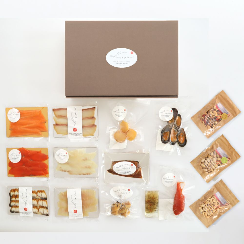  Kaoriのスモークセット（魚介11種+ナッツ3種）
