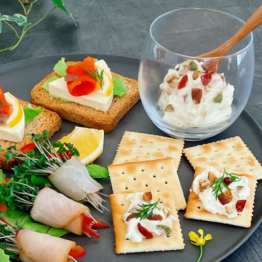 Kaoriの選べるスモークナッツ2種セット（ギフトBOX）